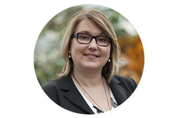 Dana McCauley headshot