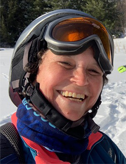Julie Gelfand hitting the slopes