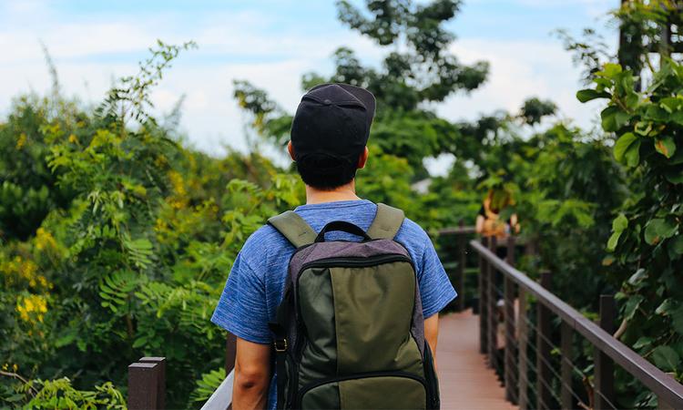 Travelling student