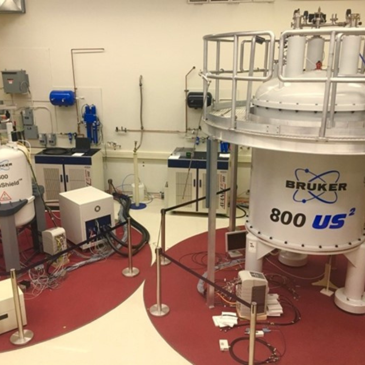 An NMR machine
