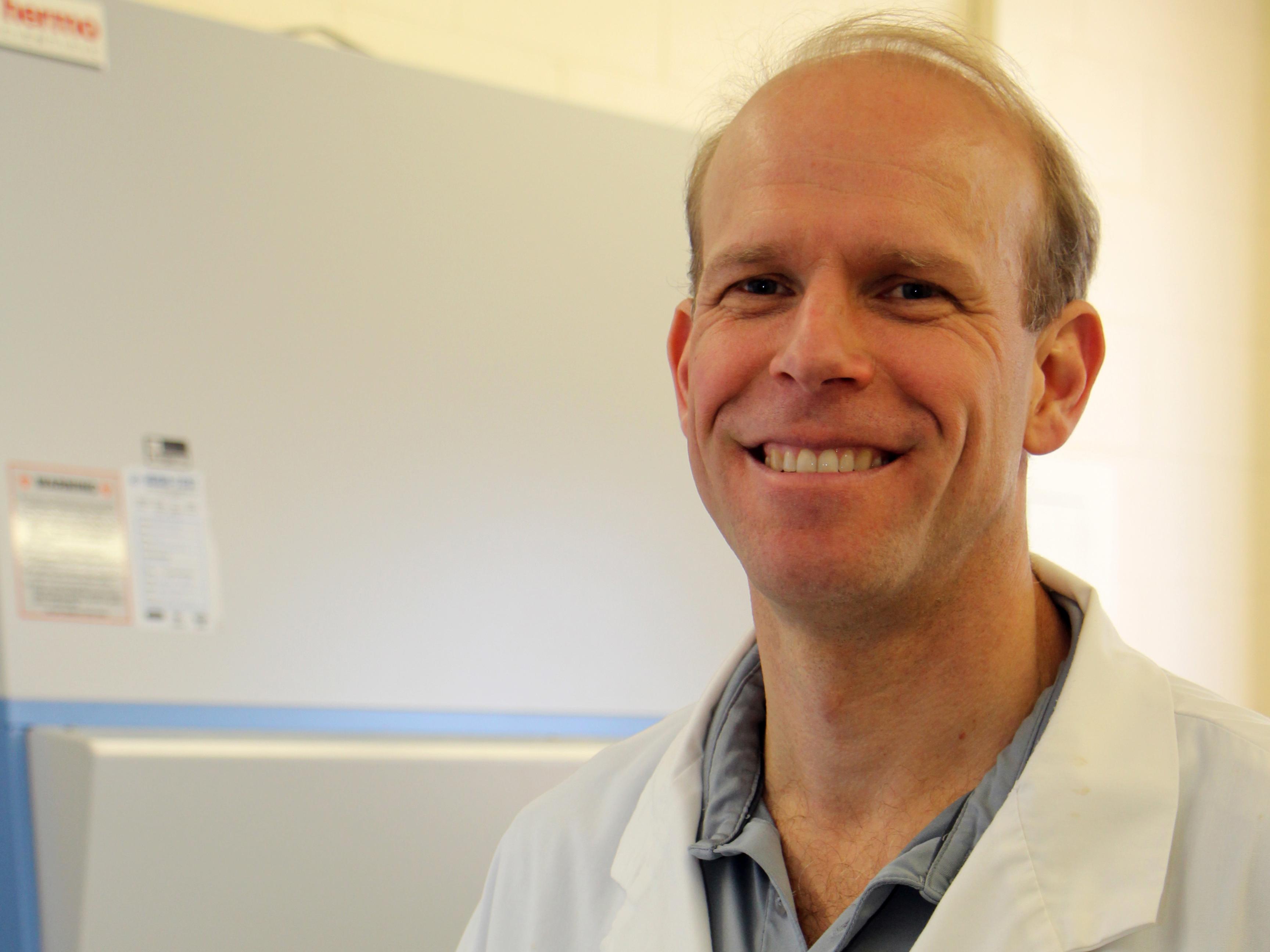 Dr. Scott Weese