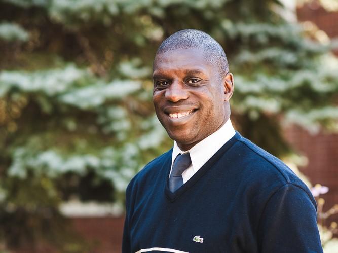 Dr. Lawrence Goodridge headshot