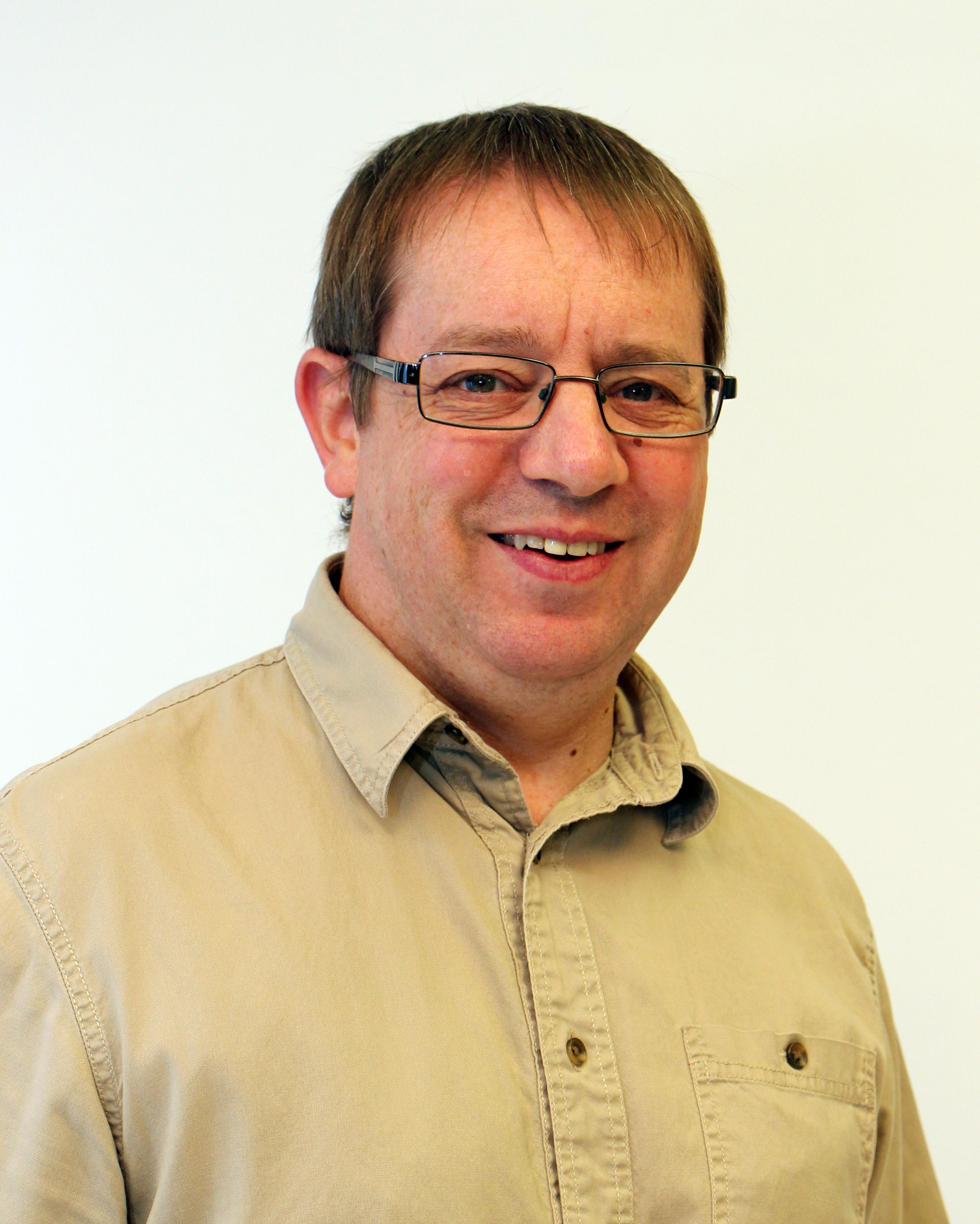 Noel Moens head shot