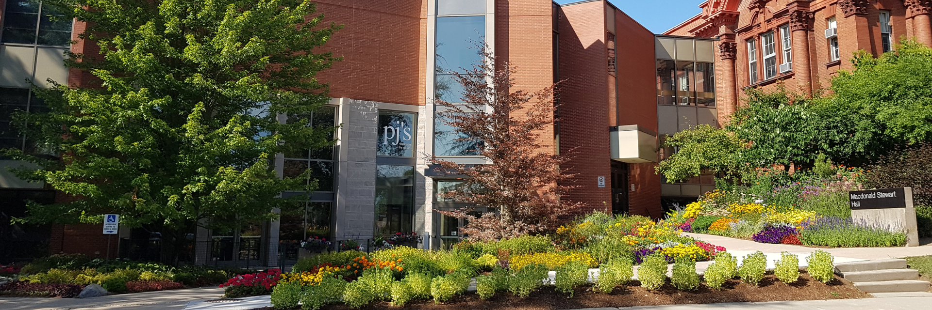 PJs Restaurant in the Atrium