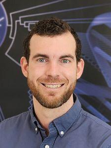 Dr. Ian Tobias