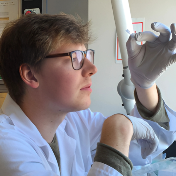 biomedical sciences student