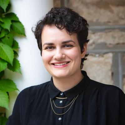 Rebecca Shapiro headshot photo