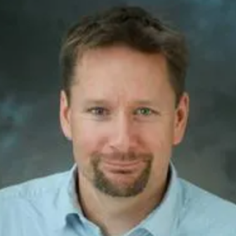 Andrew MacDougall headshot photo