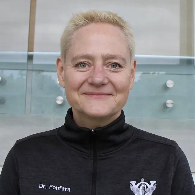 Sonja Fonfara headshot photo