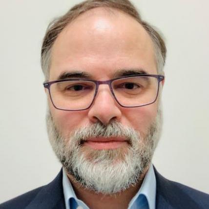 Headshot of Ilias Tsiakas