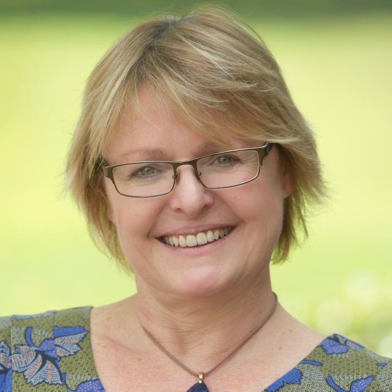 Headshot of Tina Widowski