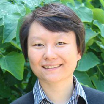 Headshot of Tongzhe Li