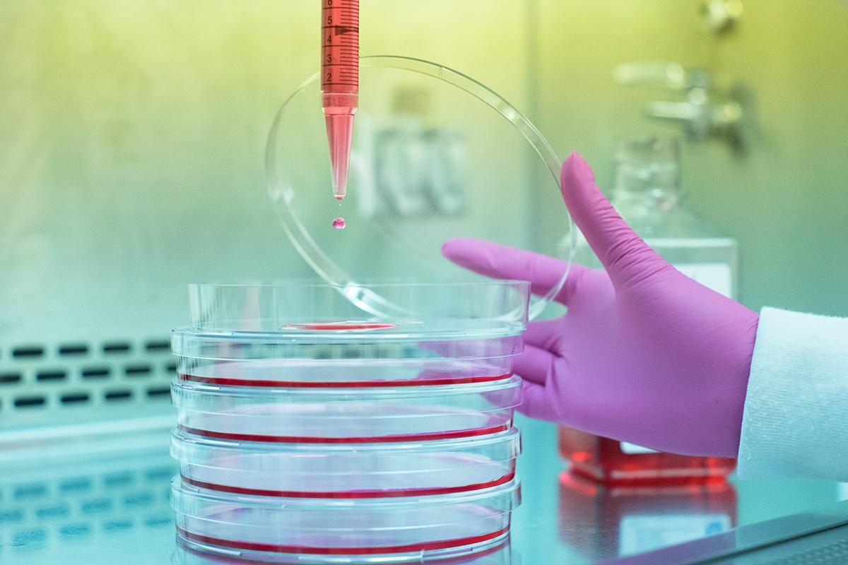 Opening a case for liquid drops