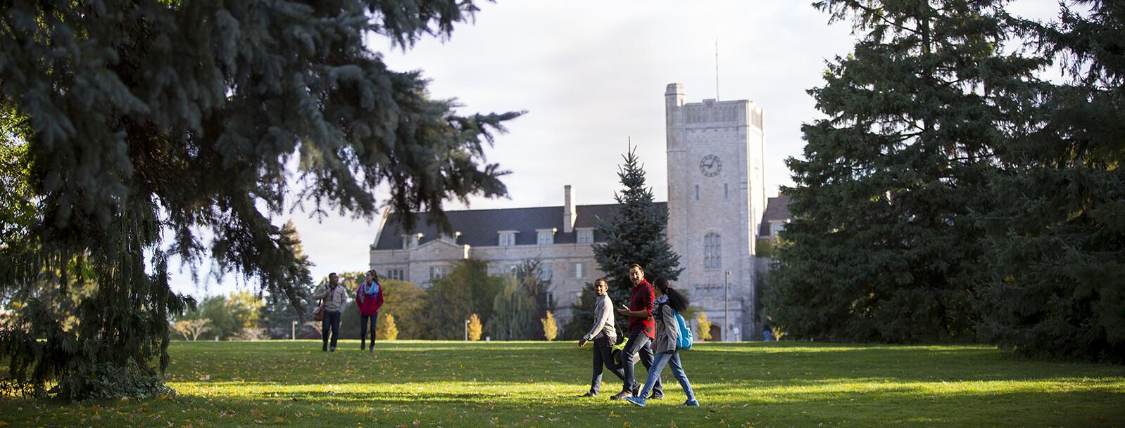 Students walking on Johnston Green