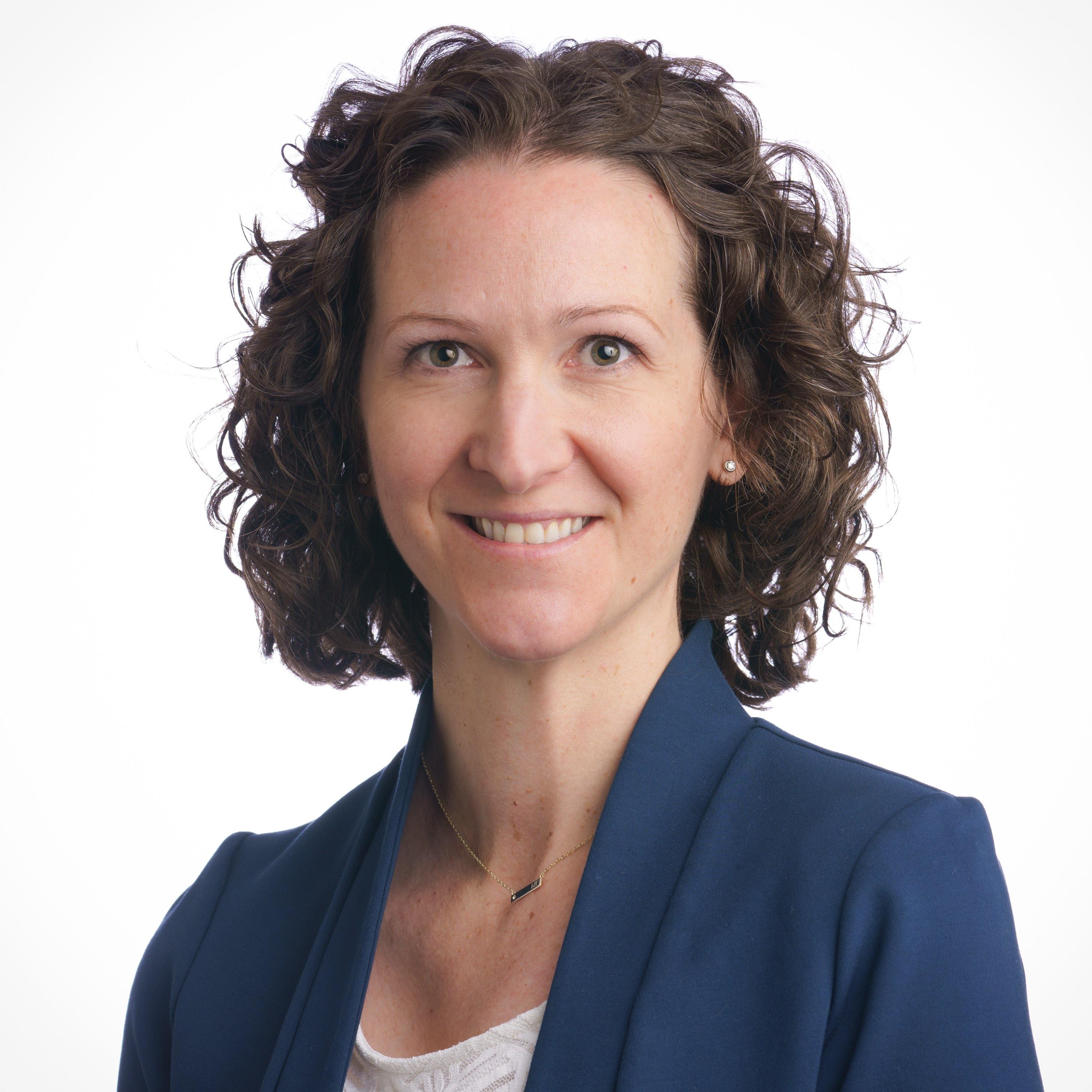 A headshot of Dr. Leslie Auger.