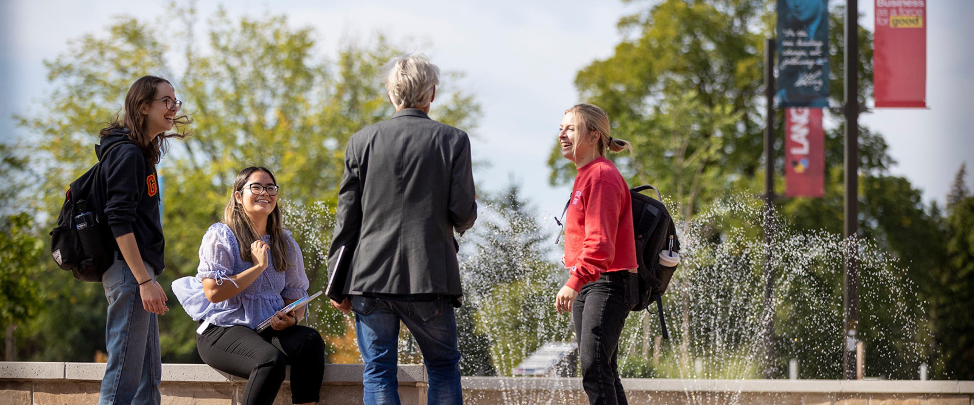Students in Lang Plaza