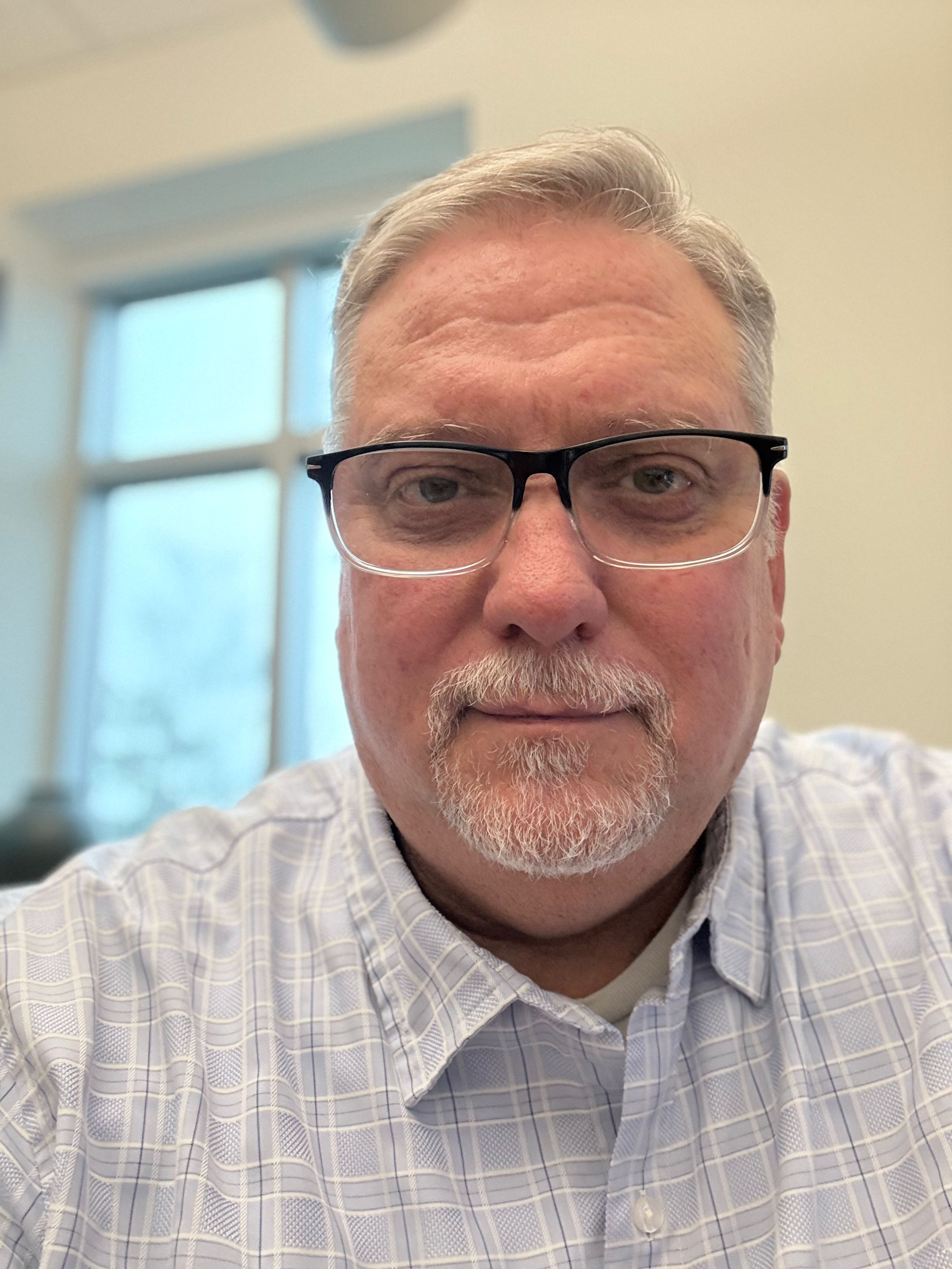 Dr. George van der Merwe