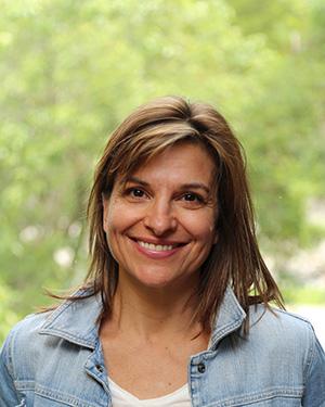 Dr. Lorraine Jadeski