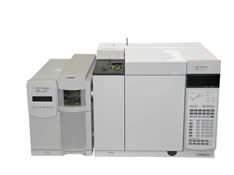 Image of a grey Agilent GC-MS machine