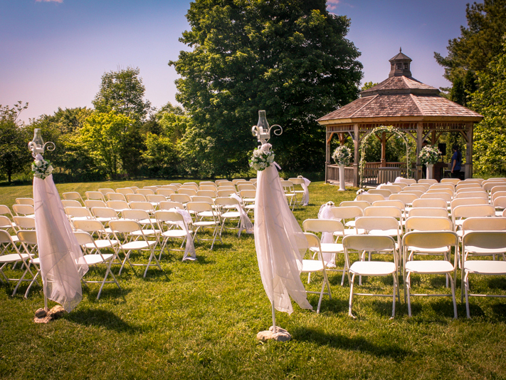 outdoor wedding ceremony set up on the Arboretum Centre lawn