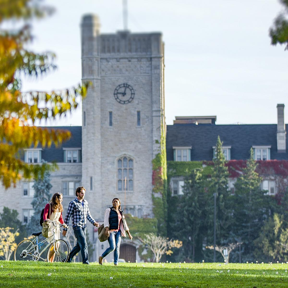 3 students on johnston green on thier way to get $3000 French as a Second Language SCHOLARSHIPS