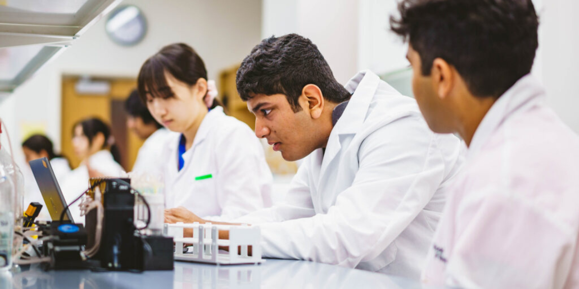 High school students in a lab