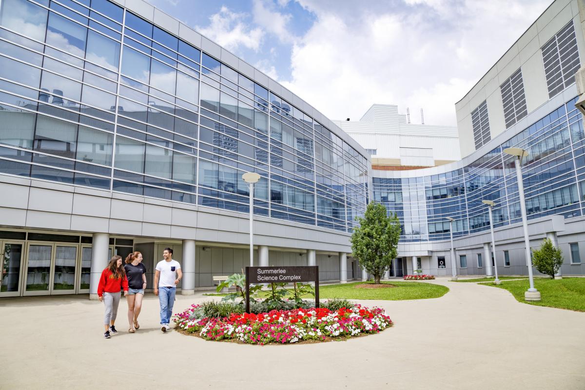 photo of Summerlee Science Complex and students
