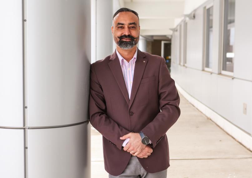 Dr. Gurjit S. Randhawa