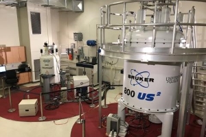 Advanced analysis centre lab