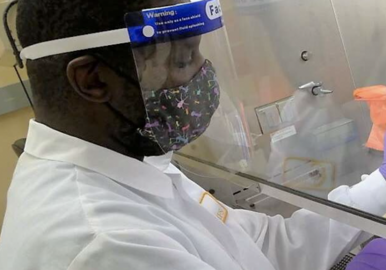 Image of Dr. Lawrence Goodridge in a lab