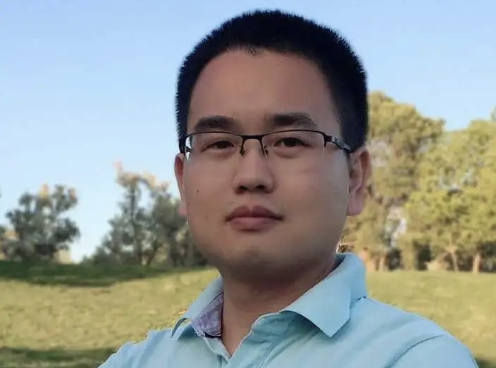 Headshot of Dr. Sheng Yang