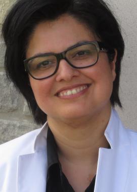 Headshot of Rozita Dara