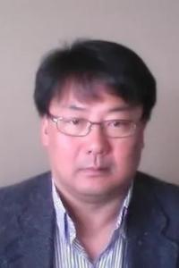 Headshot of Peter Kim