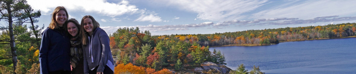 Algonquin park hike