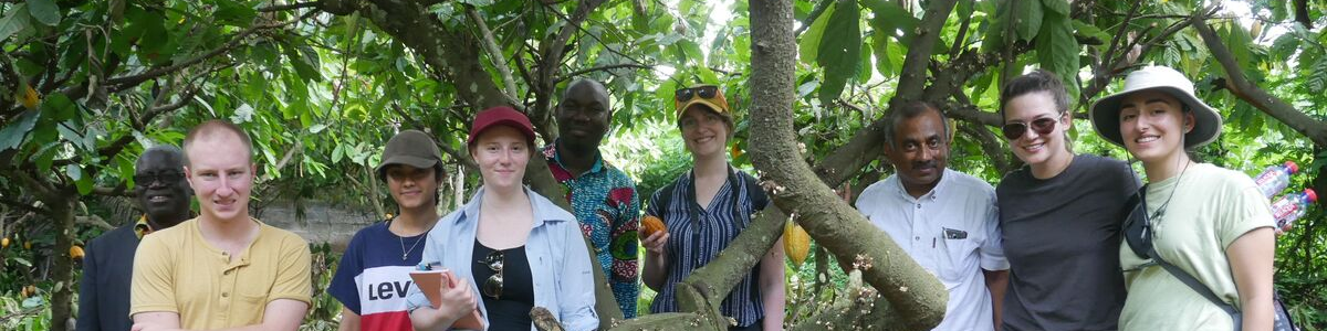 Students on 2019 field school to Ghana