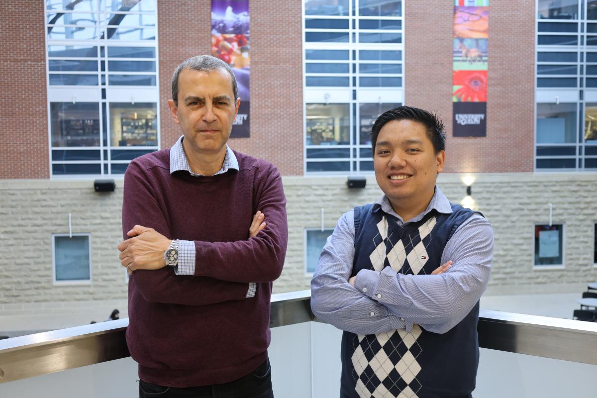Wissam Botros, Master of Engineering student, and Marc Jayson Baucas, postdoctoral scholar, worked with Dr. Petros Spachos in U of G’s College of Engineering on a wearable system for easier touchscreen use.