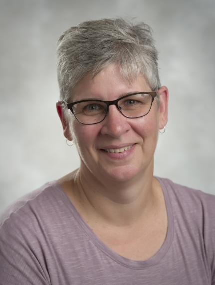 Professor Lisa Duizer