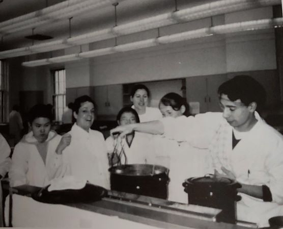 1990 Cooking in the Lab
