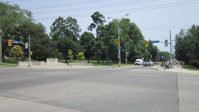 Intersection of College Avenue at Gordon Street, facing south.
