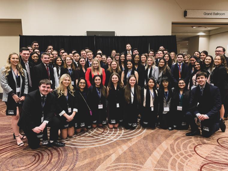 Photo of the DECA U Guelph team at DECA U Provincials