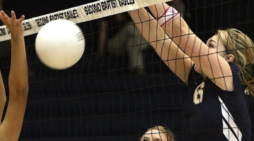 women playing volleyball