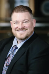 Mark Holmes
