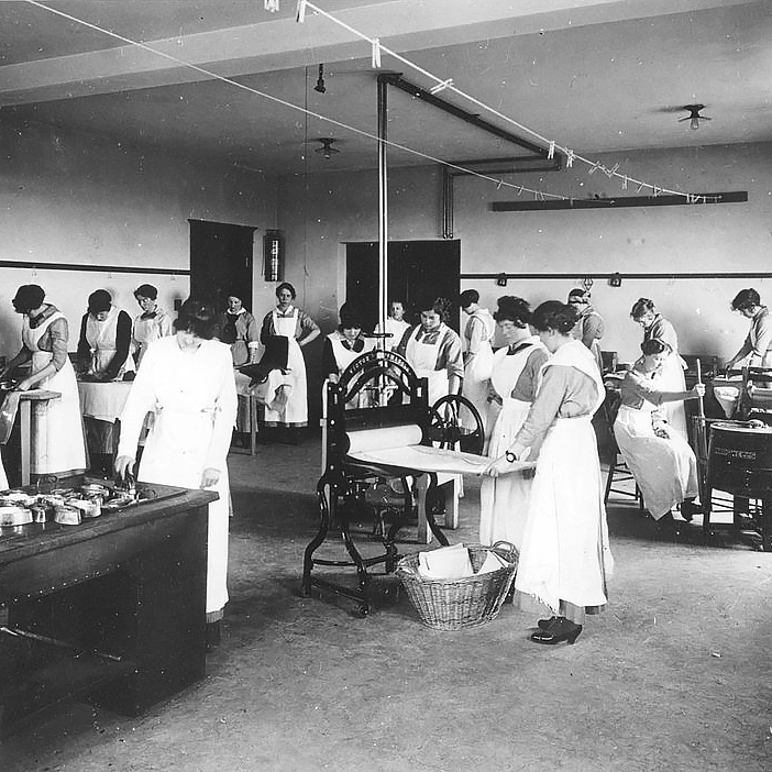 Macdonald Institute laundry techniques class 1920