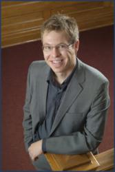 Photo of Dr. Tim Dewhirst