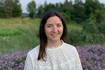 Head shot of Livia Sente.