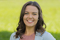 Head shot of Vicki Brisson.