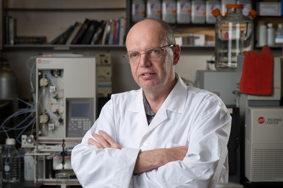 University of Guelph food science professor Keith Warriner discusses best before dates