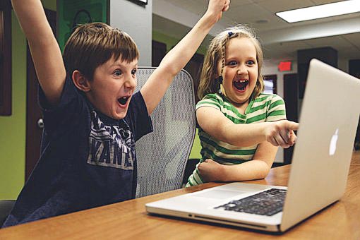Controlling children’s behaviour with screen time leads to more screen time