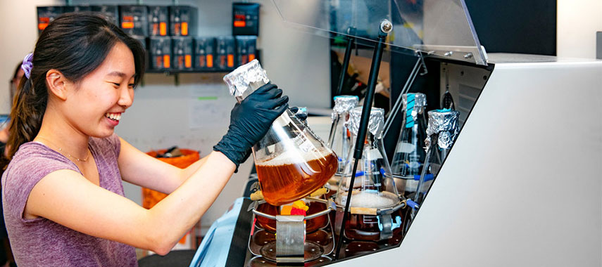 woman in science lab