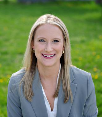 Headshot of Kelly Ziegler
